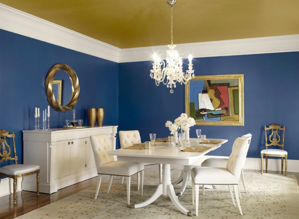 Blue-Dining-Room-Painted-Ceiling The fifth wall - Interior design ideas