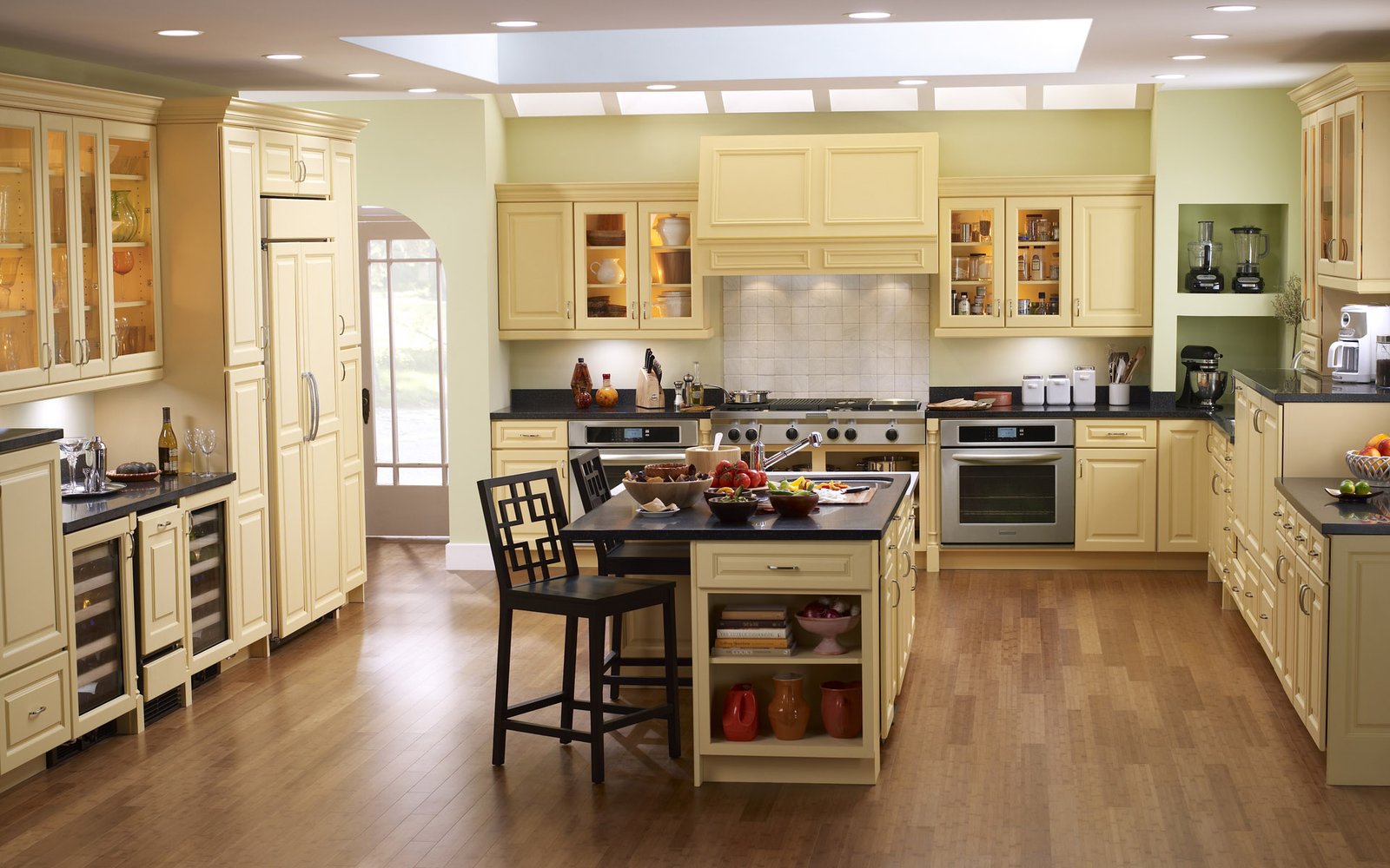 luxurious-kitchen-cabinets luxurious kitchen cabinets