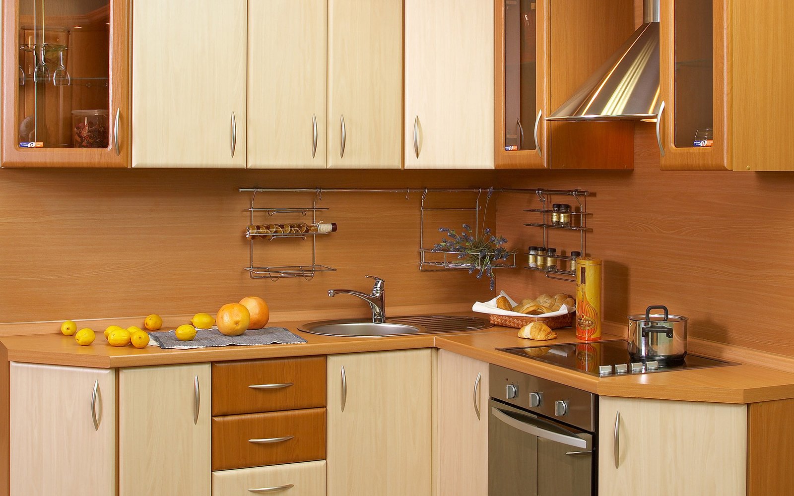 wooden-kitchen-cabinets-decor wooden kitchen cabinets decor