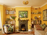 traditional book decor living room