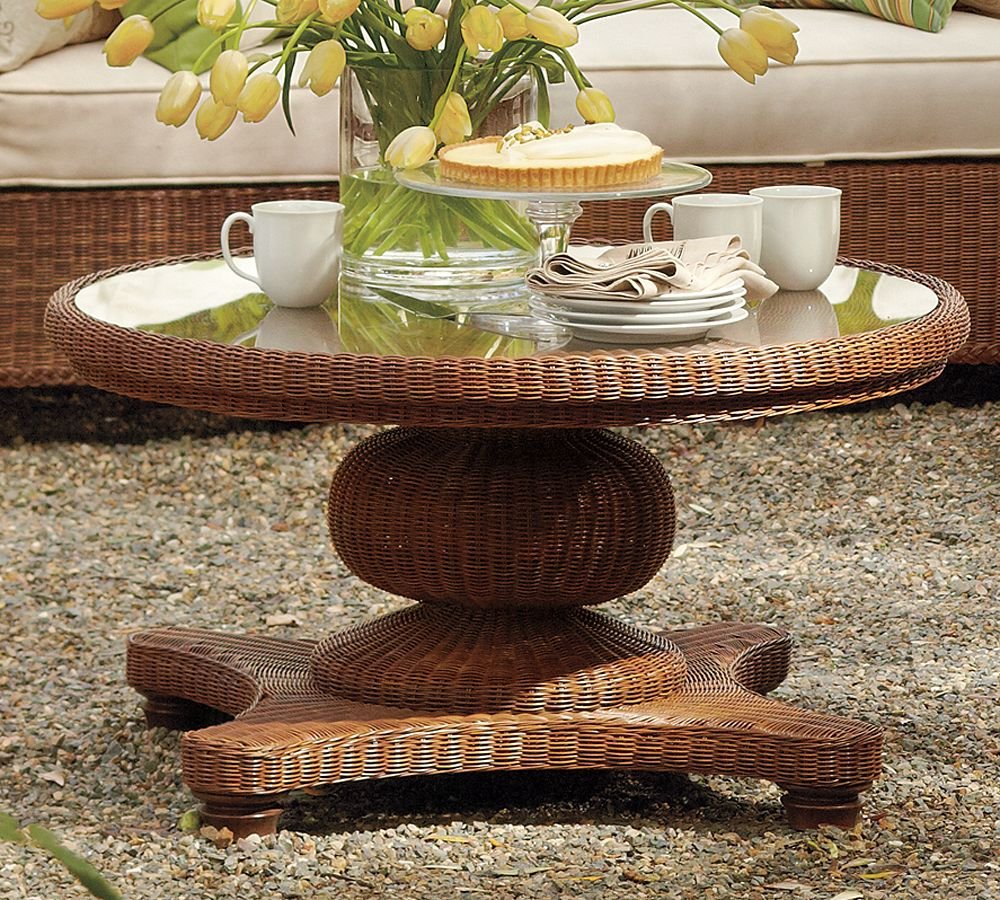 round-coffee-table Decorating a Coffee or Tea Table