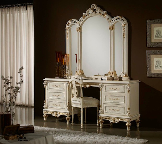 solid-wood-luxury-dressing-table Dressing tables decoration ideas