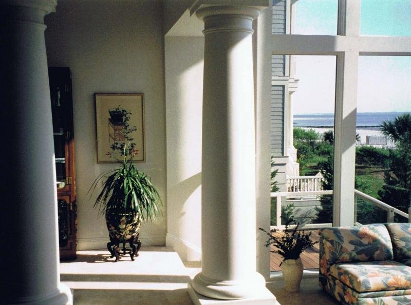 Creative Ways On How To Add Columns To Your Home Interior