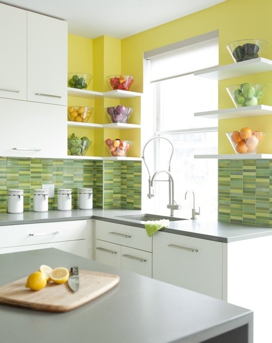 cheerful-summer-interiors-green-and-yellow-kitchen-designs-15 How to decor kitchen?