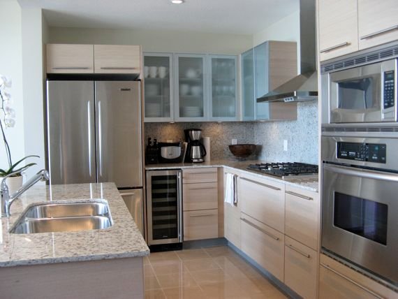 Cheap-Stainless-Steel-Appliances Which colors will complement with stainless steel appliances?
