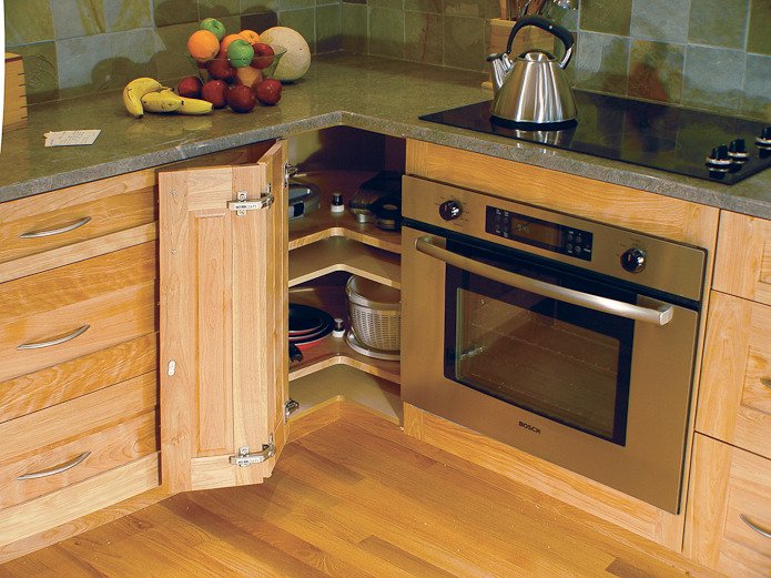 oganizer-lazy-susan-cabinet How to store kitchen utensils in small space?