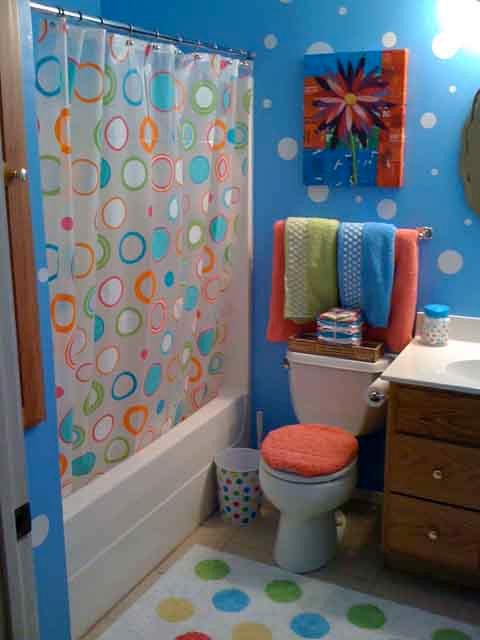 polka-dot-bathroom How to style female bathroom?