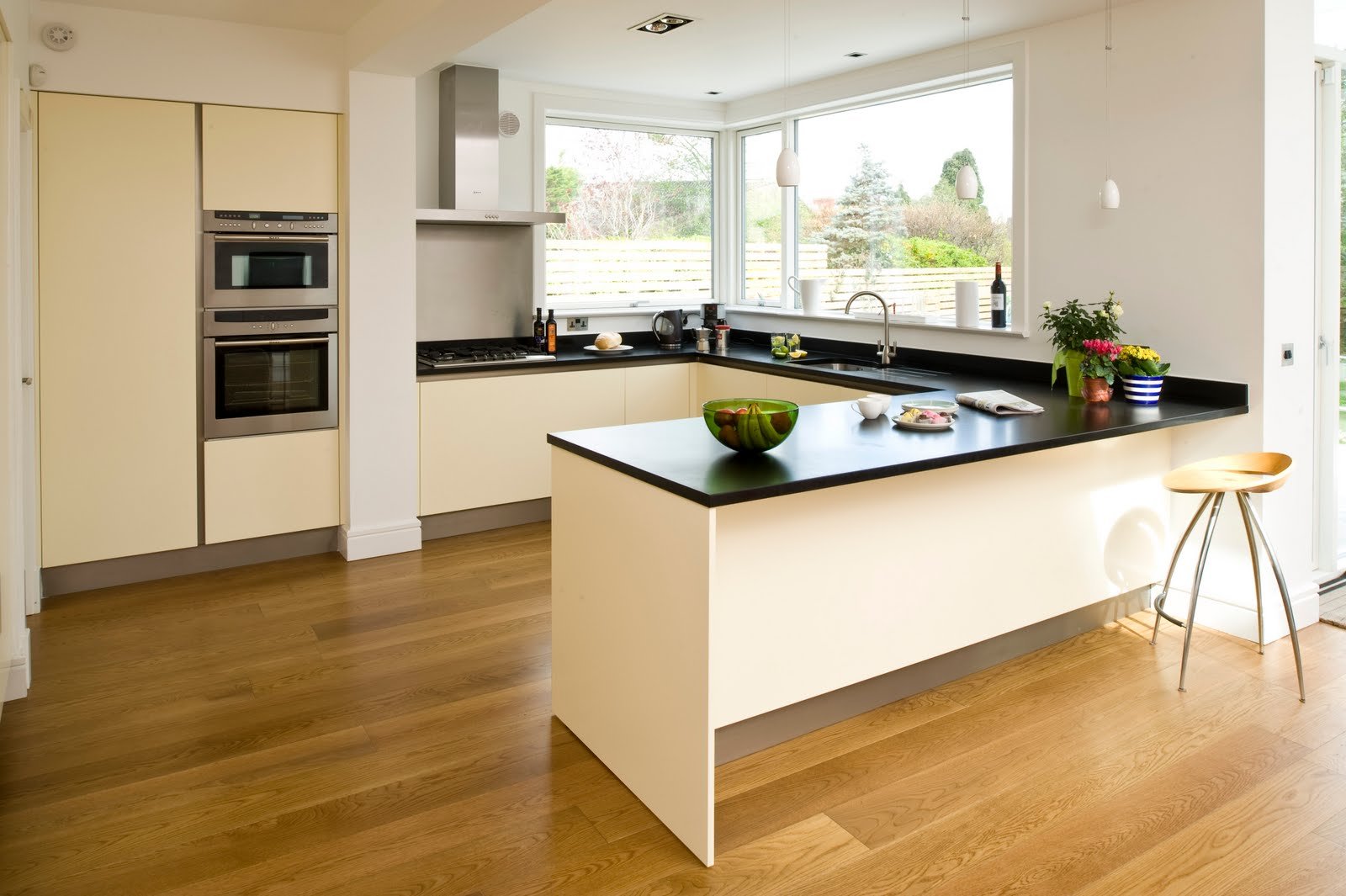 impressive-outstanding-our-quot-handlessquot-kitchen-style simple clean kitchen wooden floor